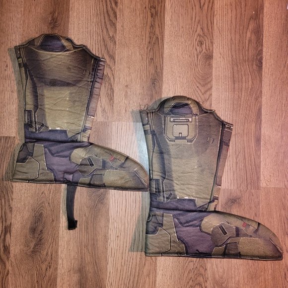 Halo Master Chief Boot Cover, Gloves, treat bag - Picture 2 of 6